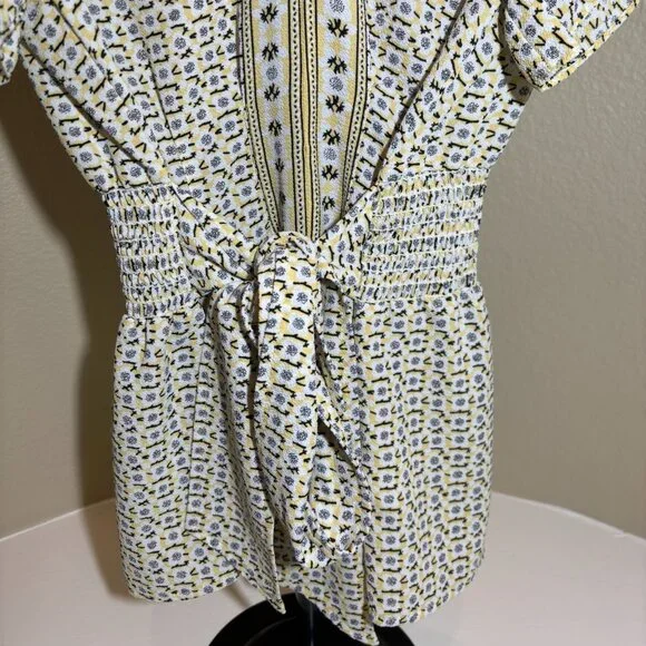 💛MAX Studio Ruffle Sleeve Belted V-Neck Yellow Blouse Size XL - Picture 5 of 11